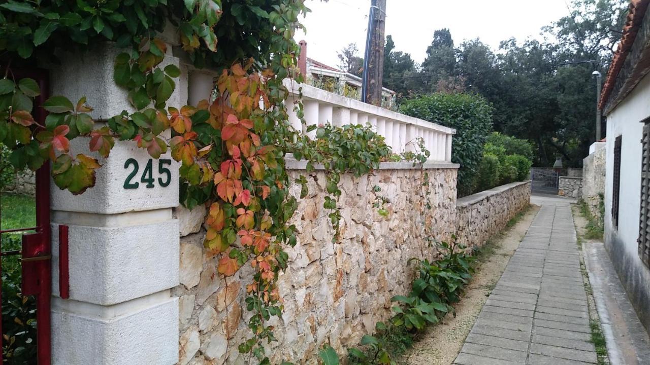 Apartments Lovor Silba Kültér fotó